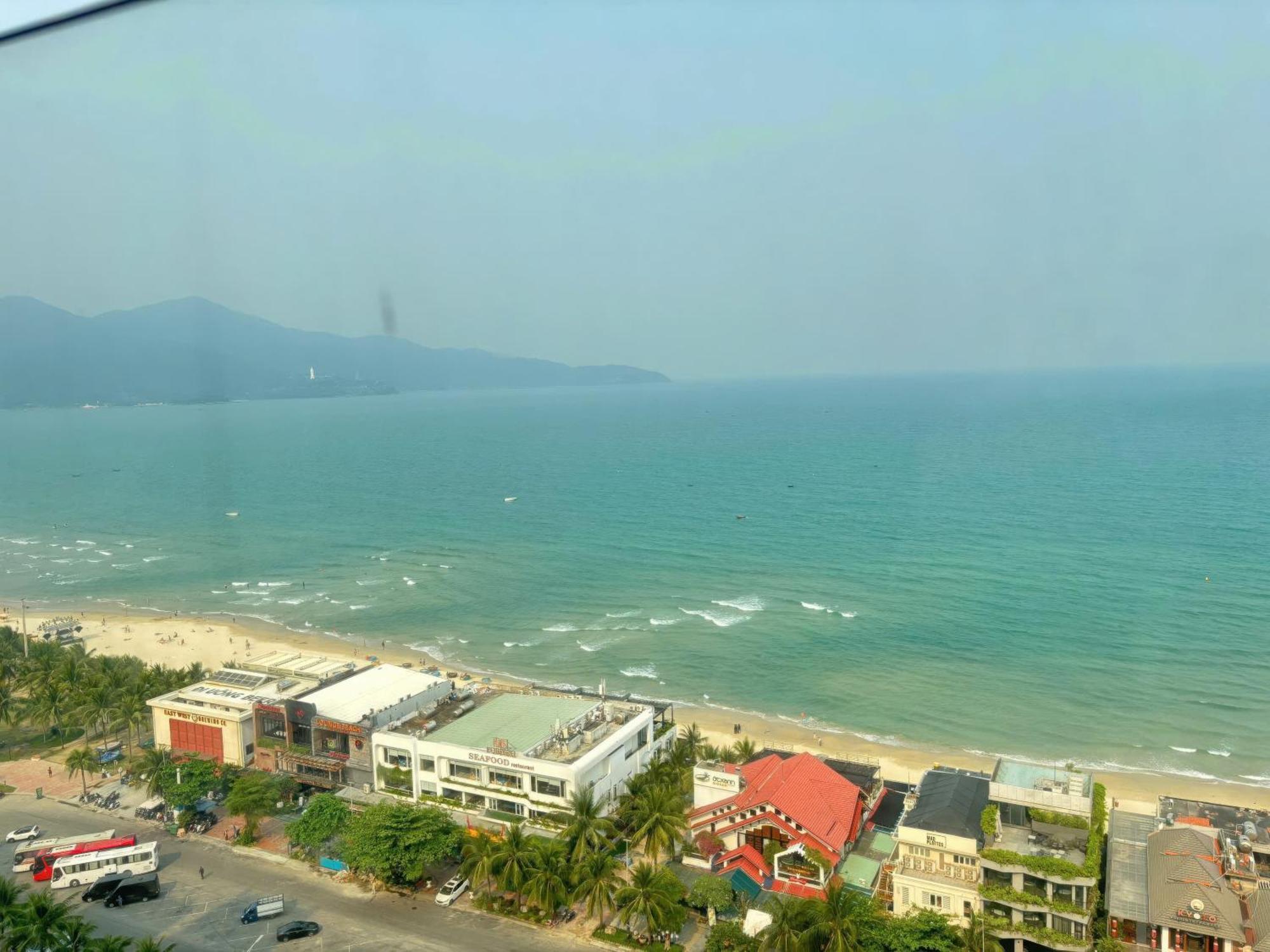 Canvas Danang Beach Hotel Exteriér fotografie